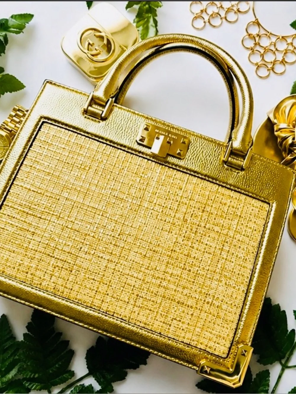 ✨ Gold Michael Kors Structured Handbag ✨